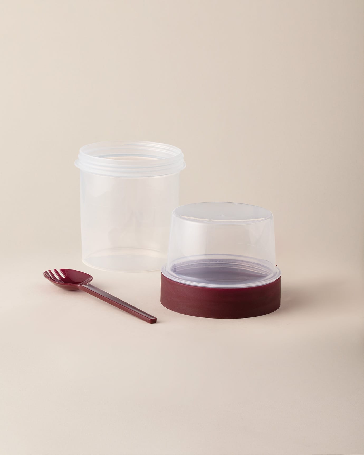 Portable Snack Container with Spoon, 550ml Food Storage Box, Plum Color