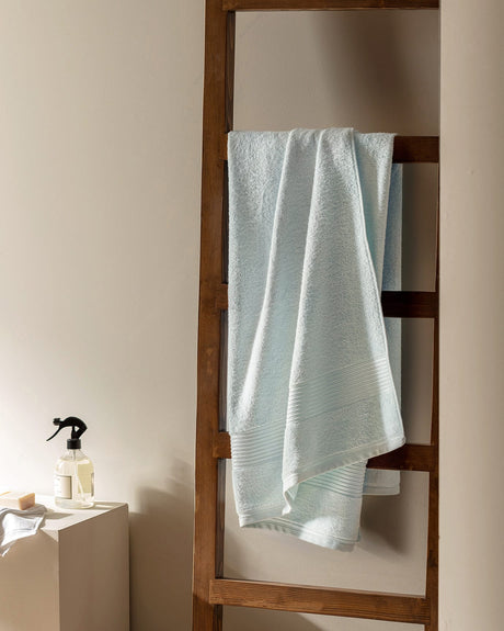 Clarette Collection Soft Absorbent Bath Towel