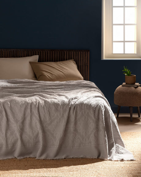 Double Bed Cover Quilted Bedspread - Elegant Home Decor