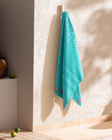 Turtle Design Beach Towel - Soft, Absorbent & Quick Dry Summer Essential