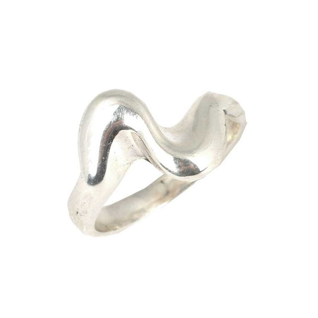 925 Sterling Silver Wave Ring - Elegant & Sculptural Wave Design