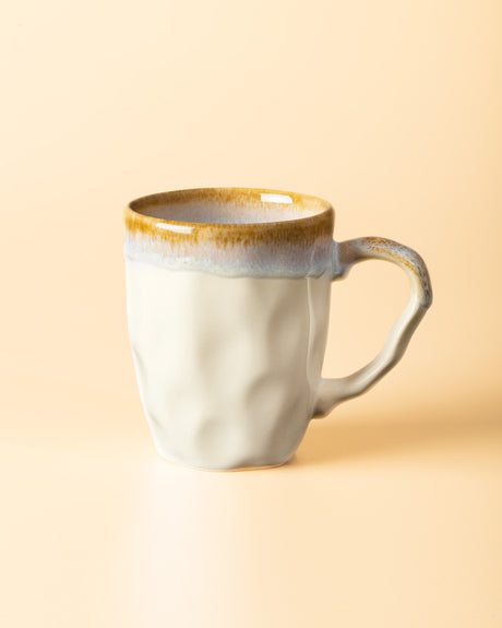 Durable Ceramic Mug - Timeless Design for Daily Enjoyment