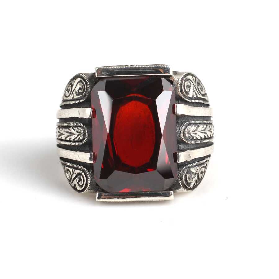 925 Sterling Silver Hand-Engraved Men's Ring with Rectangular Garnet