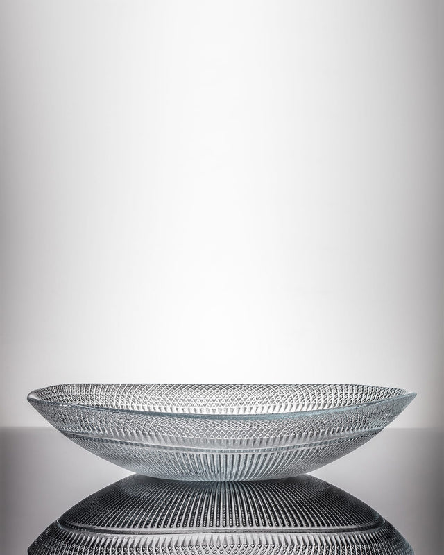 Versatile Clear Glass Salad Bowl - Elegant Serving for Any Occasion