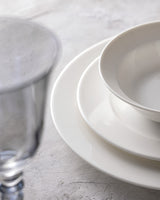 New Bone China 6-Person Dinnerware Set - Elegant White Finish