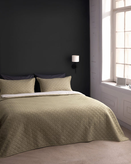 Relinda Twin Bedspread Cover for Bedroom Decor