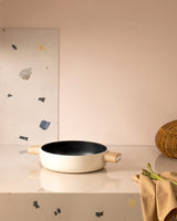 24 cm White Cooking Pot with Lid
