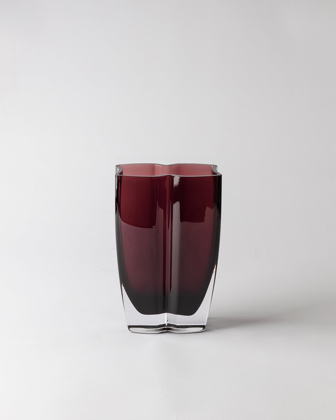 Handmade Glass Vase - Lillebonne Collection