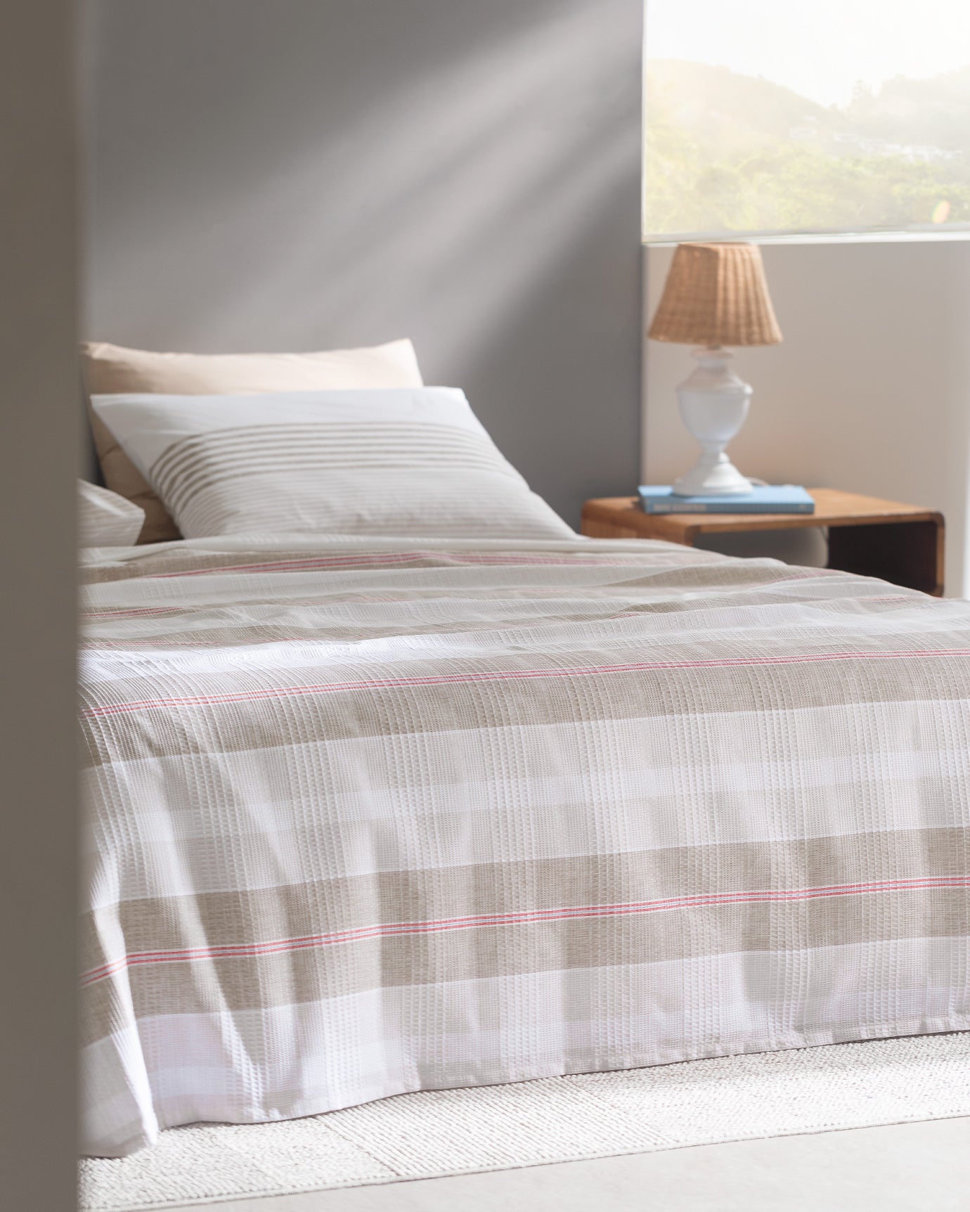 Henri Twin Size Printed Ecocell Cotton Pique Bedding Set - Soft & Breathable