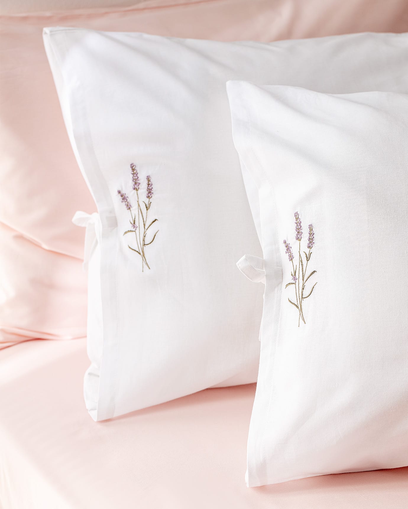 100% Cotton Purple Pillowcase - Soft & Breathable Bedding Cover