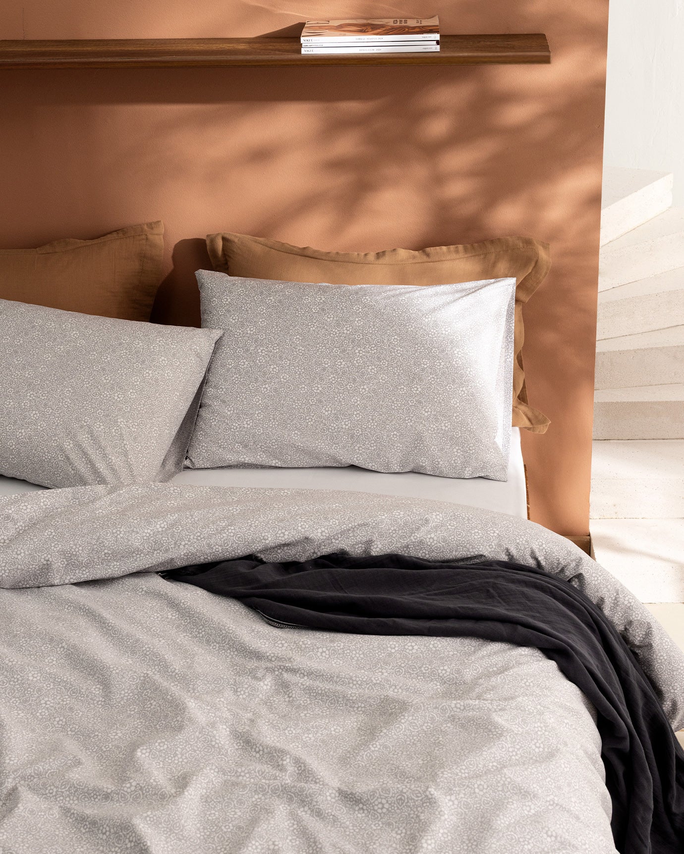 100% Cotton King Size Duvet Cover Set - Ranforce Printed Design