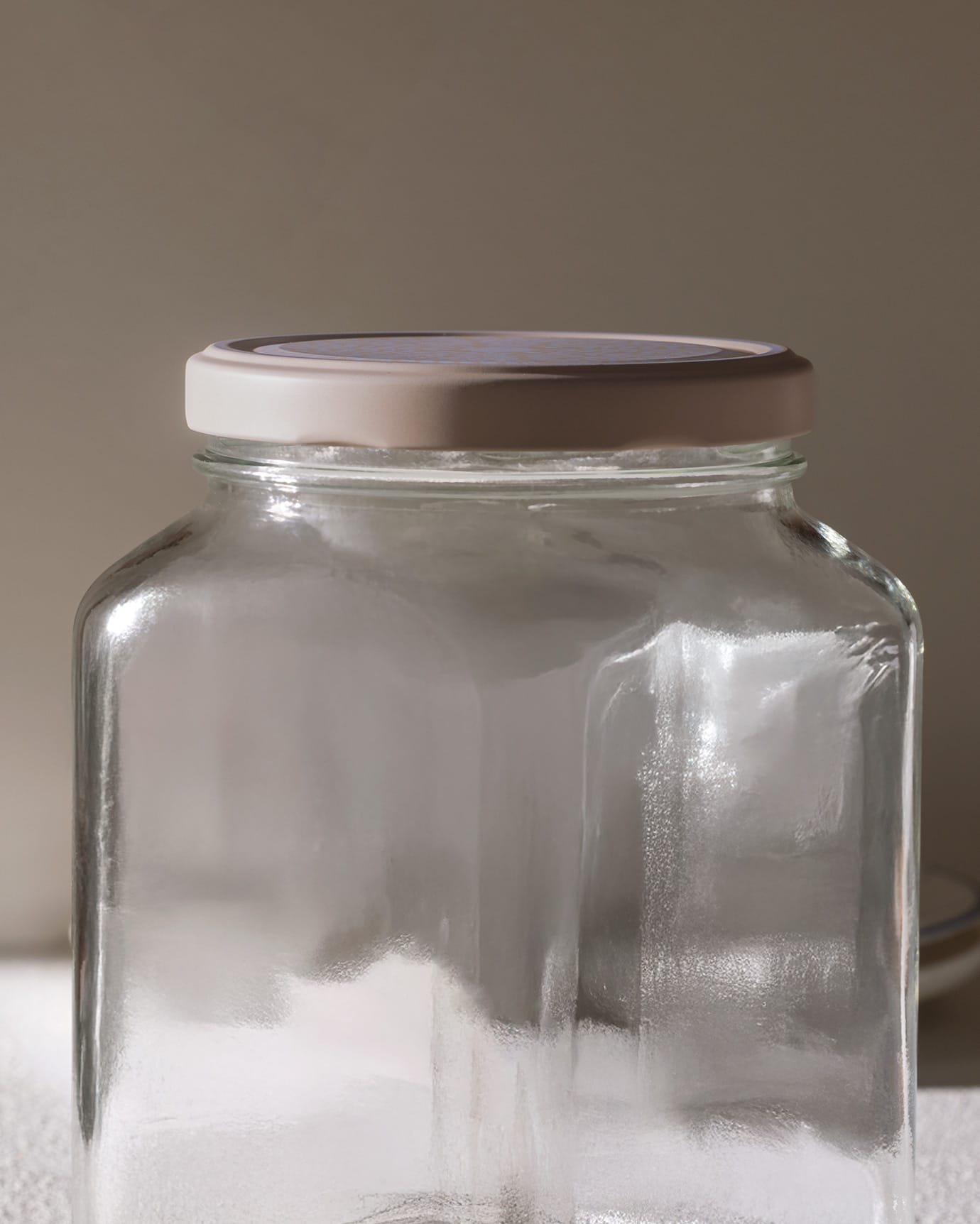 Square Glass Food Storage Jar with Lid - 1600 ml