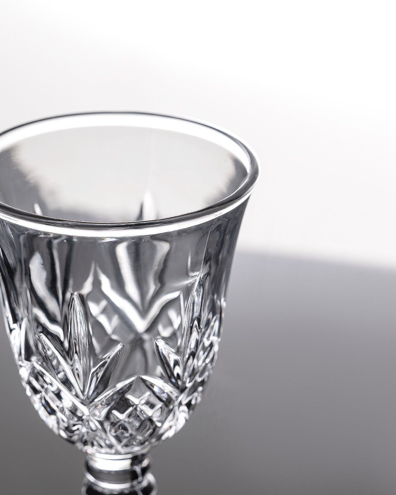 Dublin 4-Piece Clear Wine Glass Set, 240ml Capacity