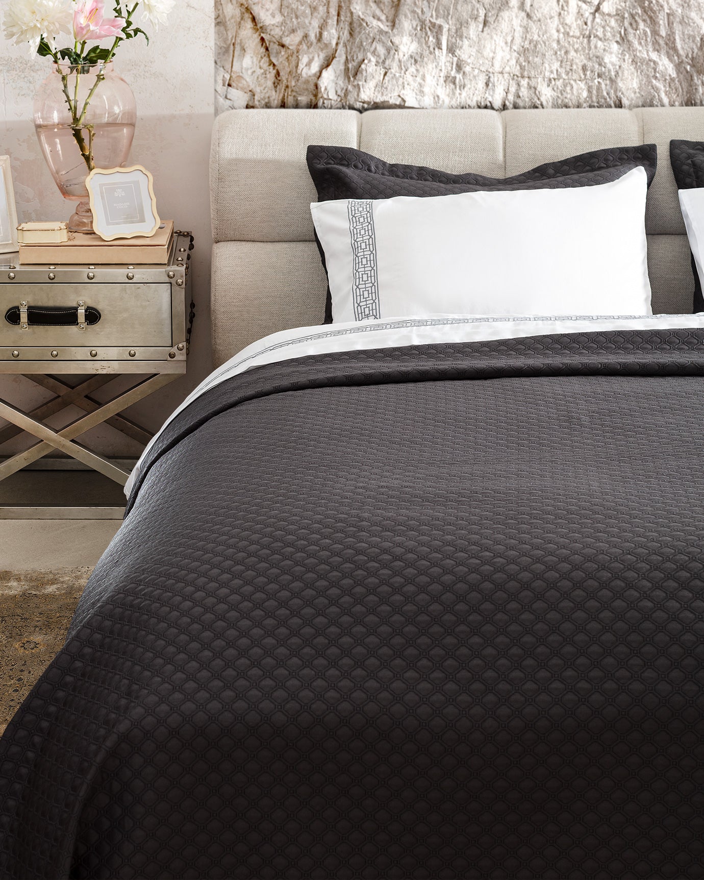 Somme 7-Piece Luxury Bedding Set - Double/Queen Complete Ensemble