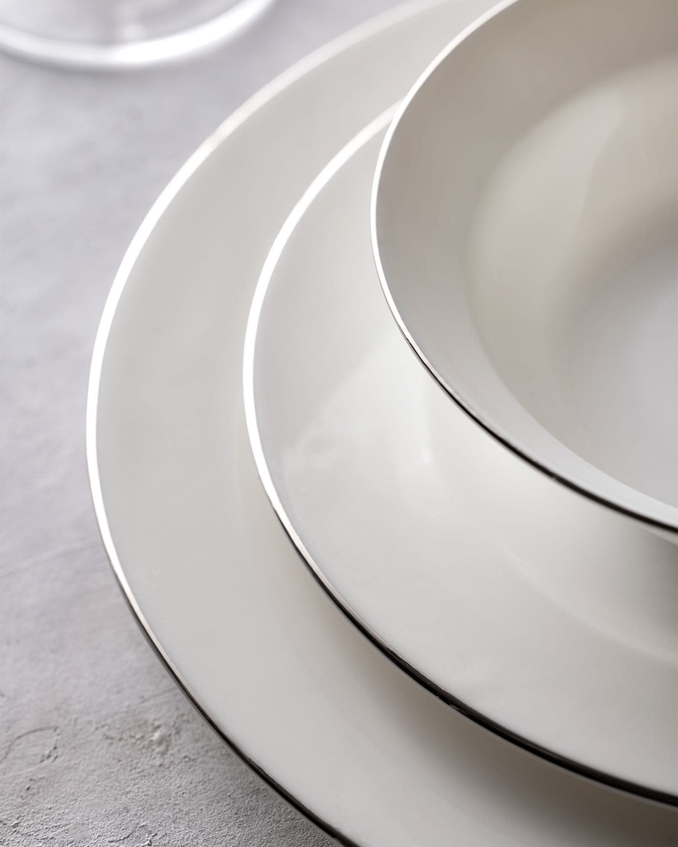 New Bone Porcelain 24-Piece Dinner Set - Galena White & Silver