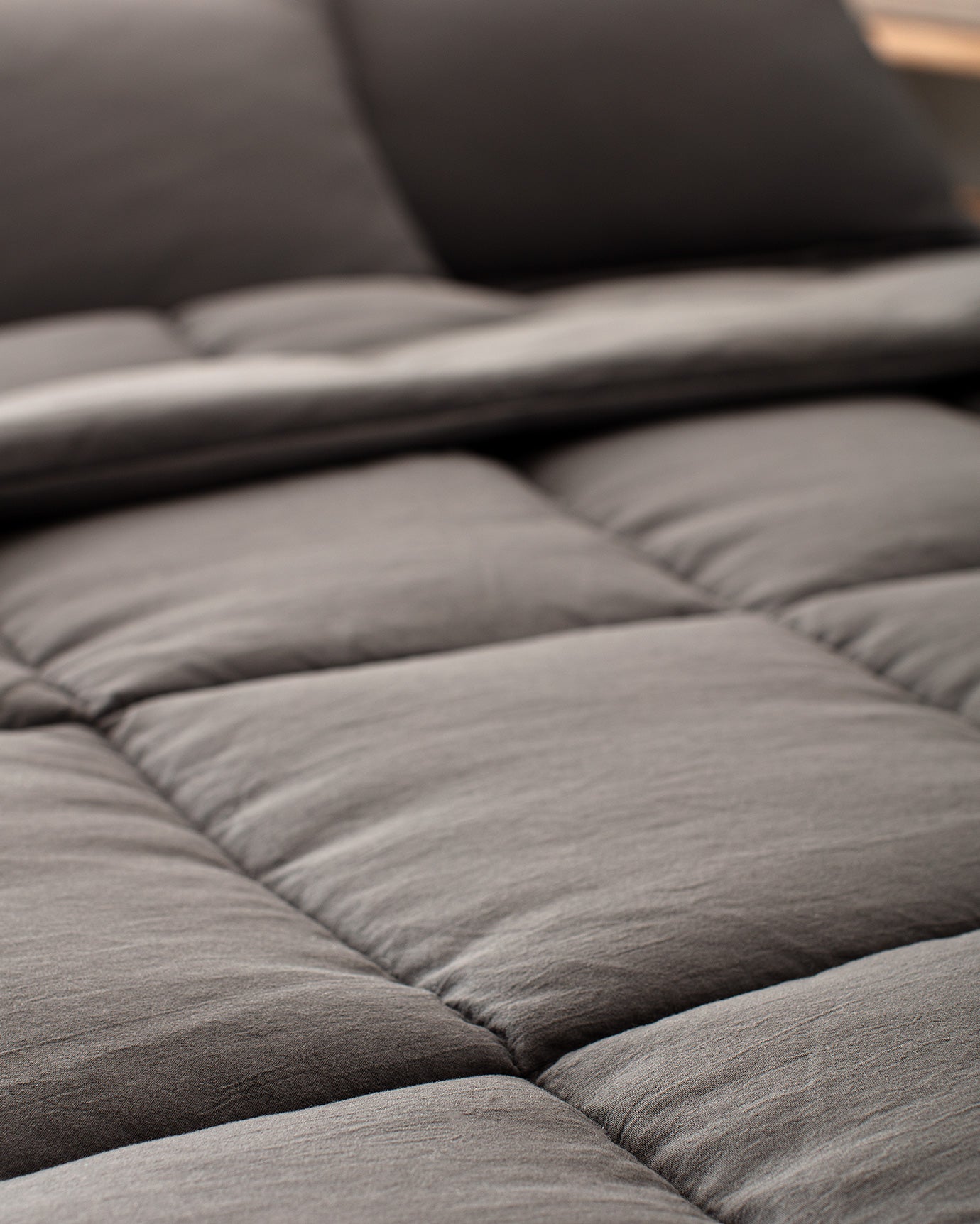 Mona Twin Size Bedding Set - Cozy Duvet Cover & Pillow Sham
