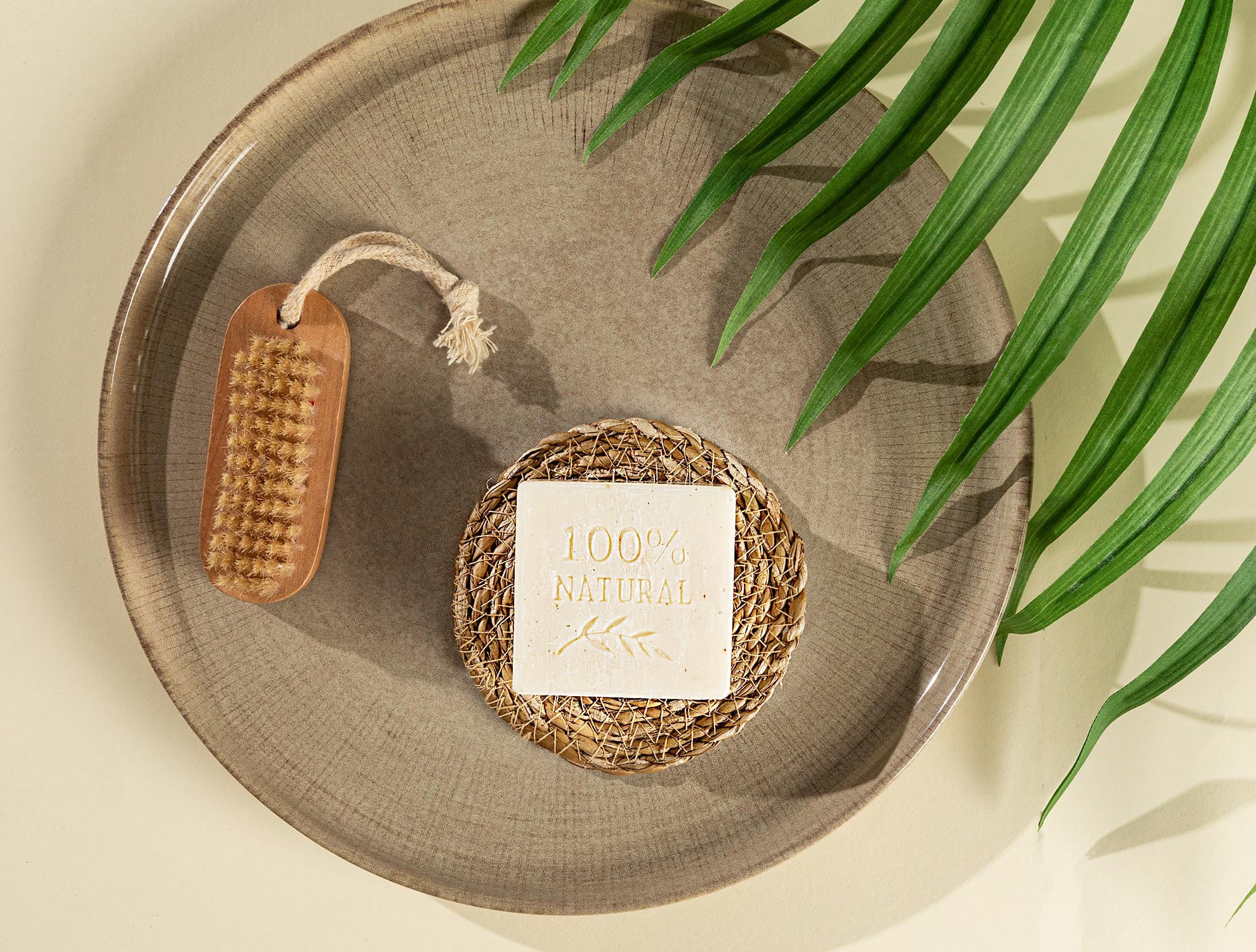 부드러운 라벤더 바 솝 - 천연 바디 및 핸드 클렌저, 125g