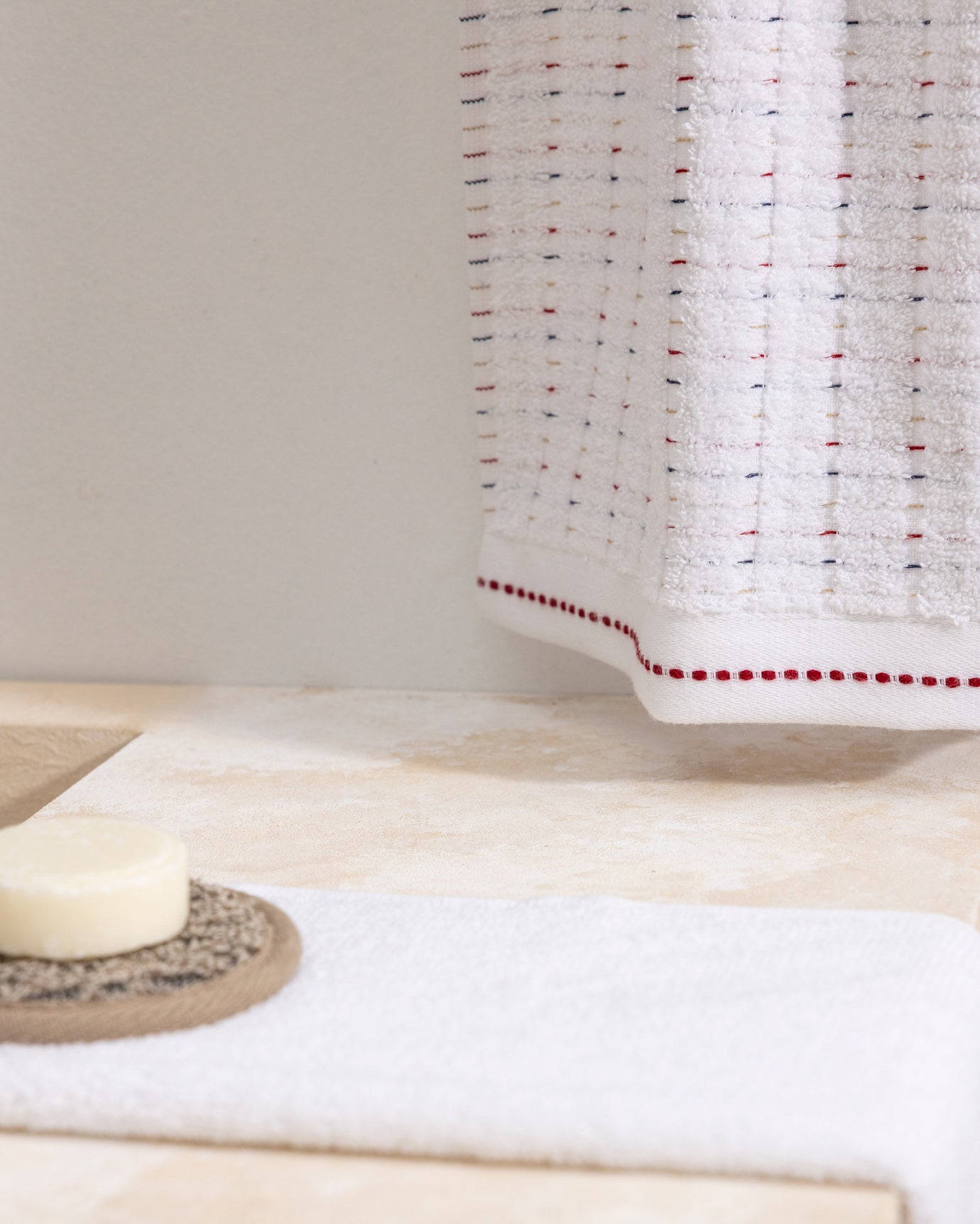 Cotton Blend Face Towel - Soft & Absorbent Two-Tone Design