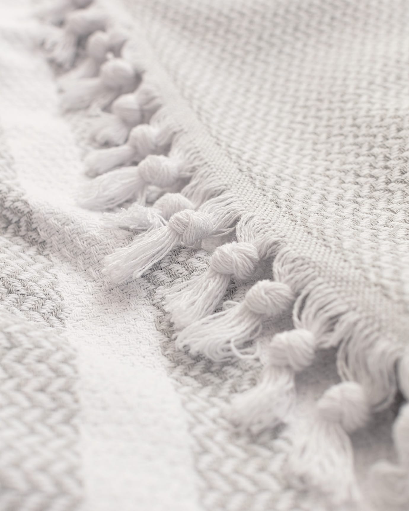Sheryl Double Bedspread Coverlet Set - White Gray Quilted Bedding
