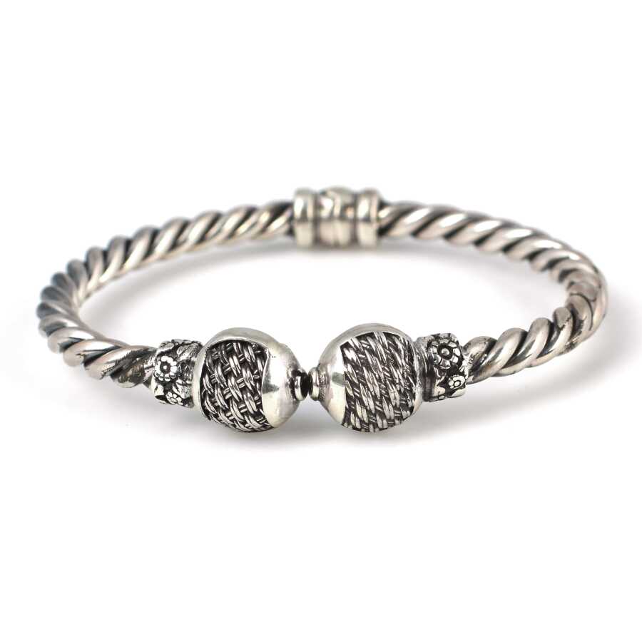 925 Sterling Silver Twisted Bangle with Braided Ball Design