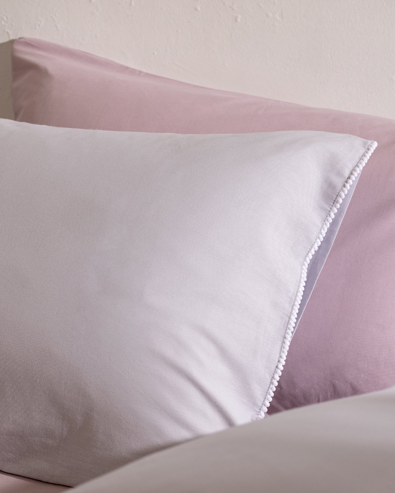 100% Cotton Pillowcase Set of 2 - Soft & Breathable Pillow Covers - Grey & White