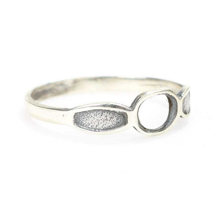 925 Sterling Silver Oval Motif Ring - Minimalist Band