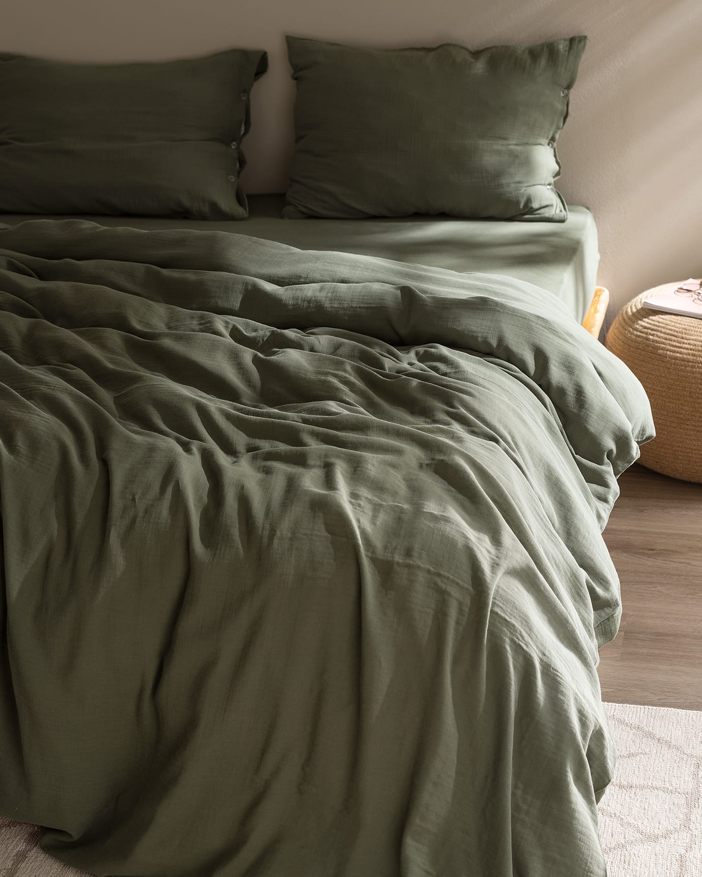 Double 100% Cotton Muslin Duvet Cover Set with Fitted Sheet