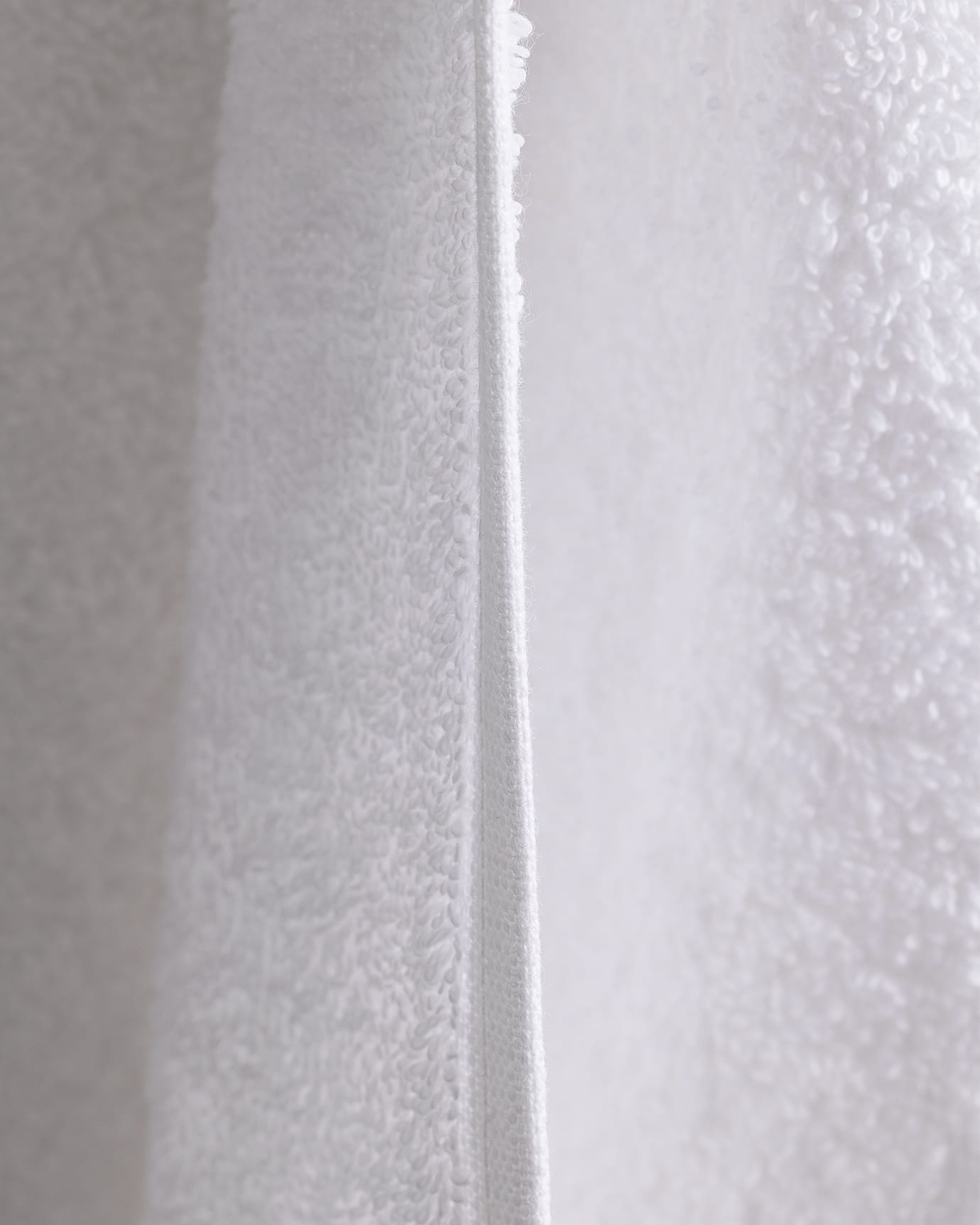 Soft Cotton Bath Towel - Absorbent White & Blue Design