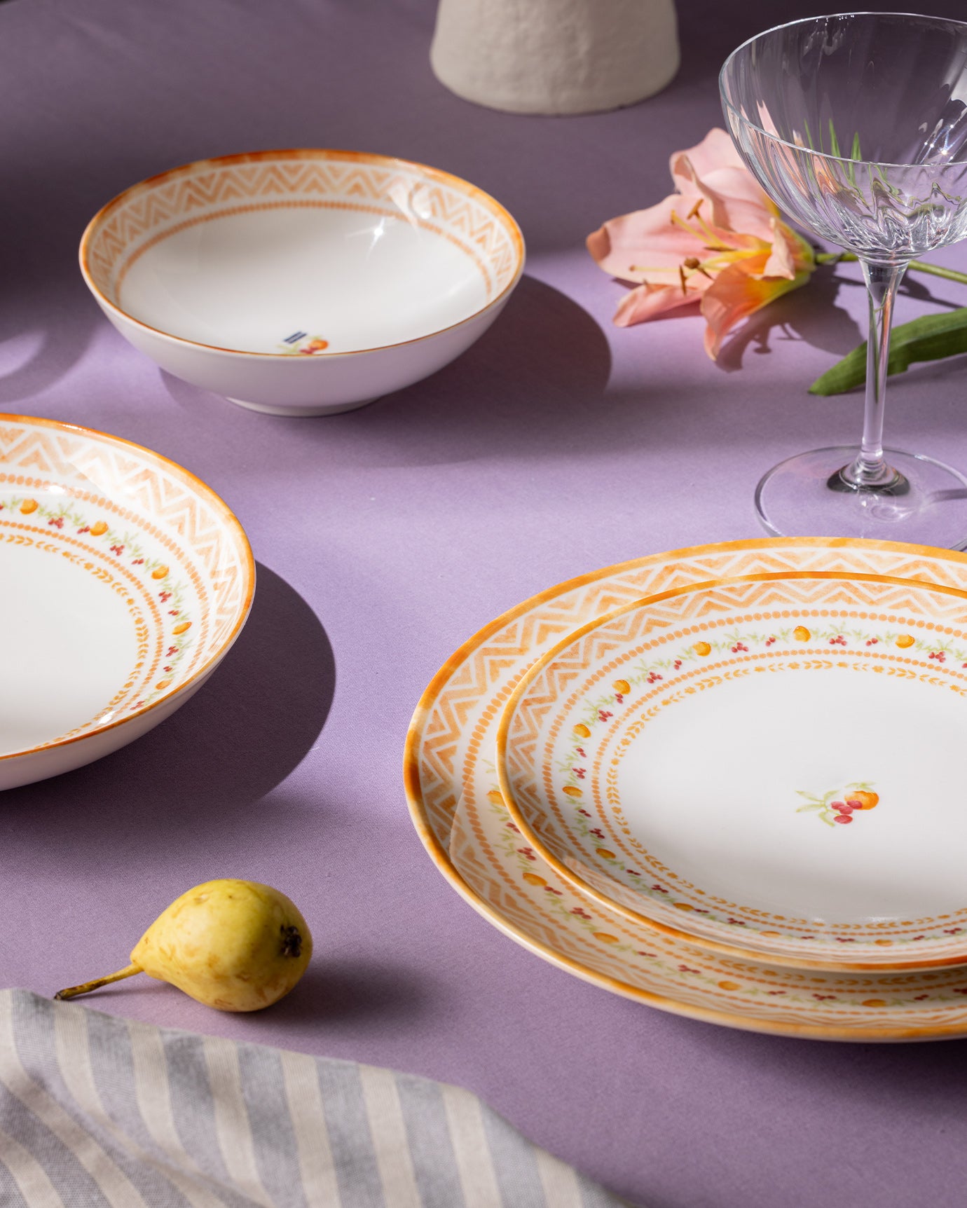 New Bone 6-Person Dinner Set - Sophisticated & Durable Design
