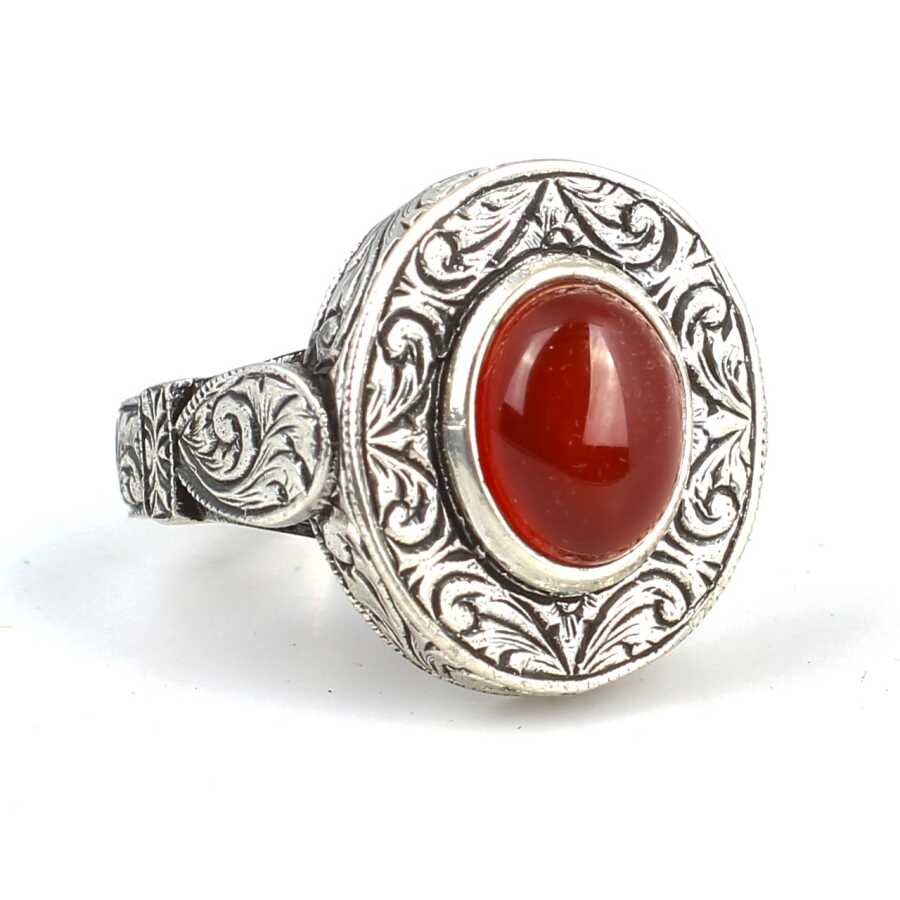925 Sterling Silver Agate Men's Ring - Masterfully Carved Detail