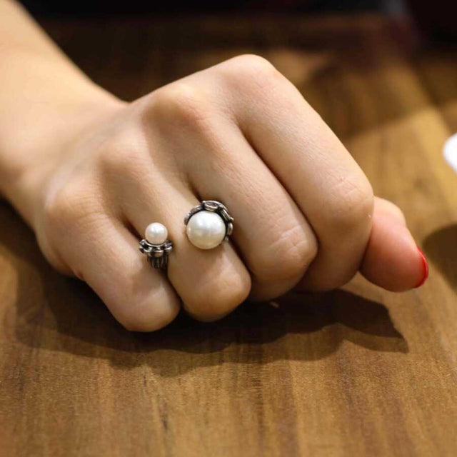 925 Sterling Silver Pearl Ring - Antique Intertwined Design