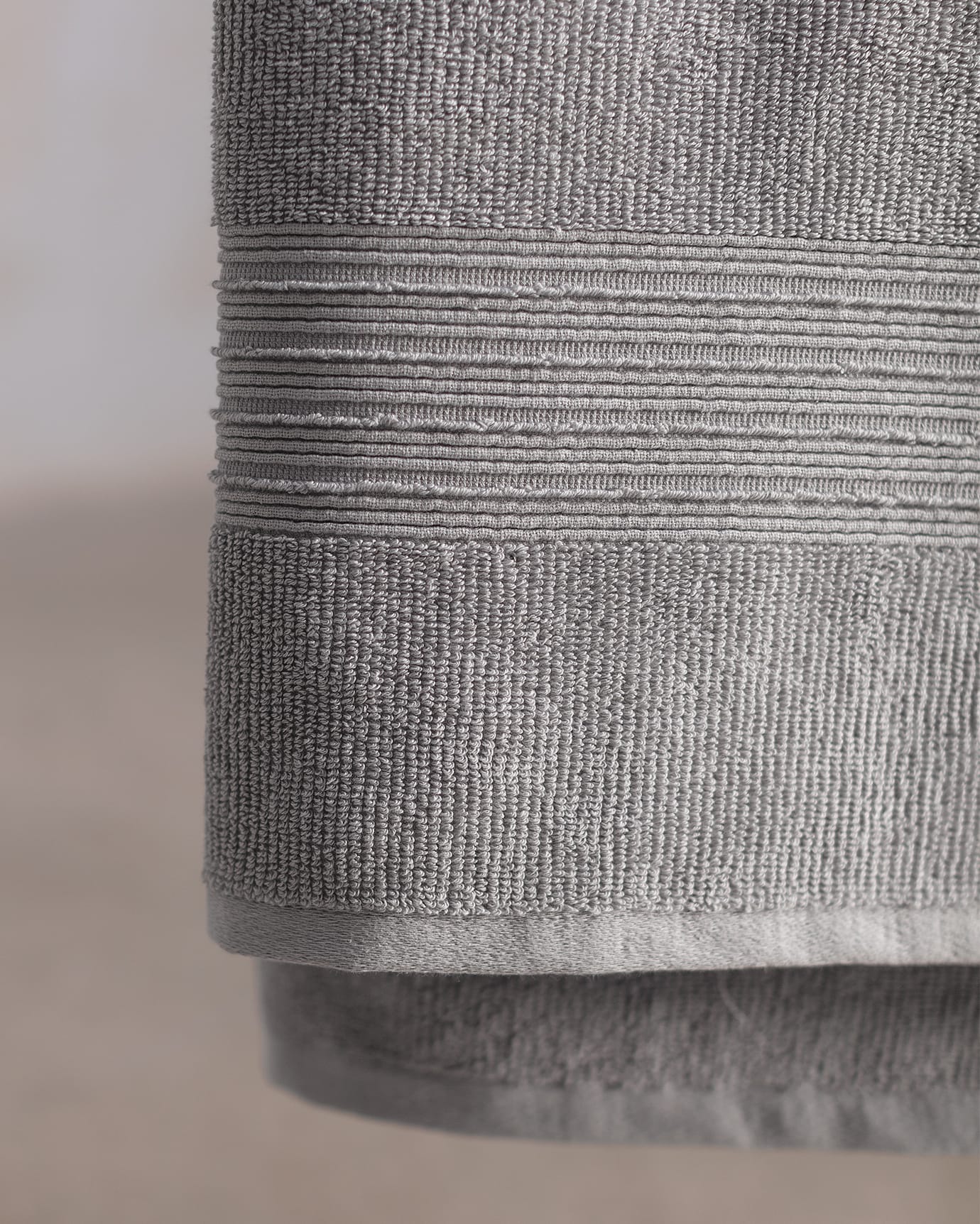 Luxury Striped Bath Towel - Premium Hotel Collection Dobby Weave