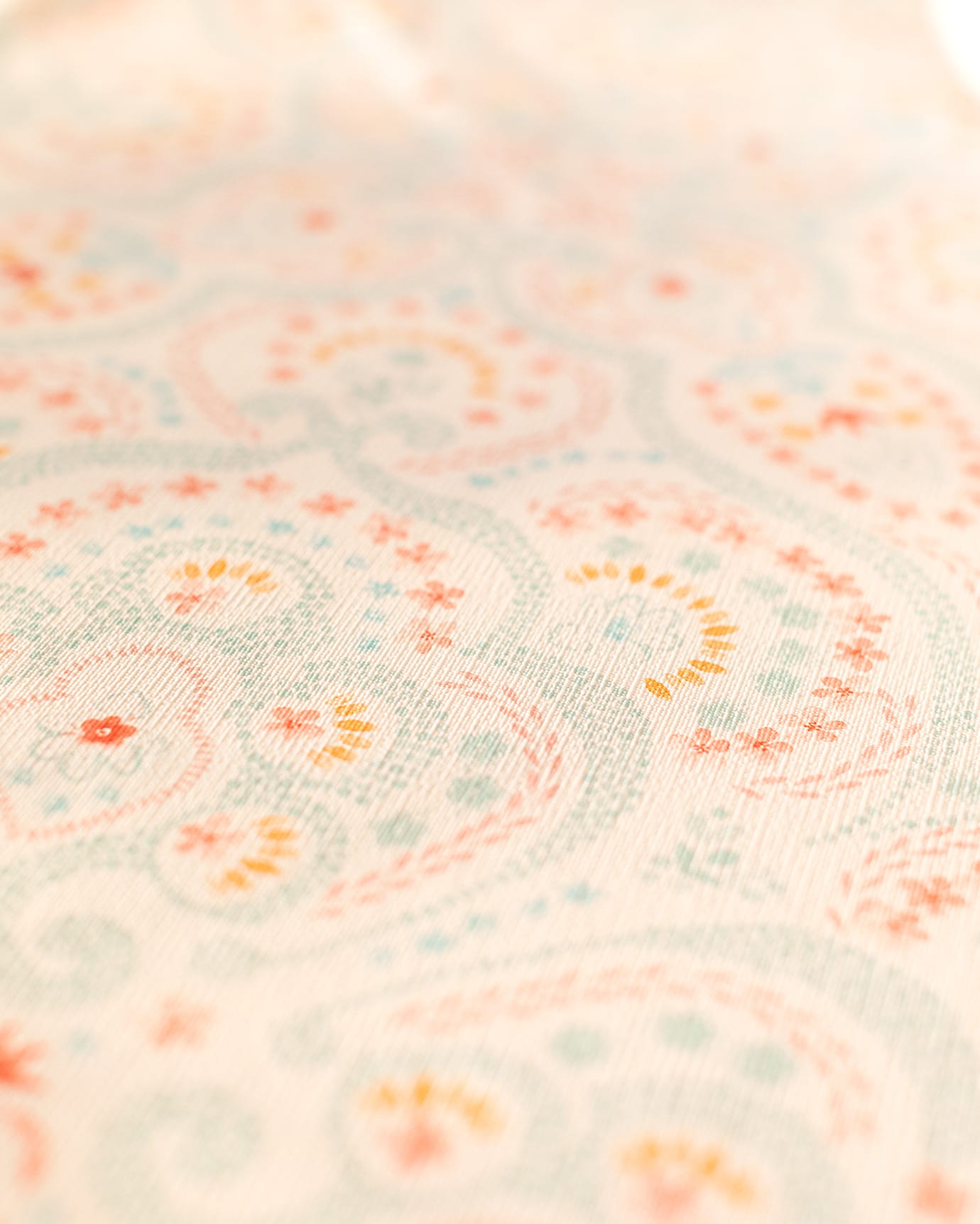 Durable PVC Tablecloth - Nautical Anchor Pattern for Round Tables