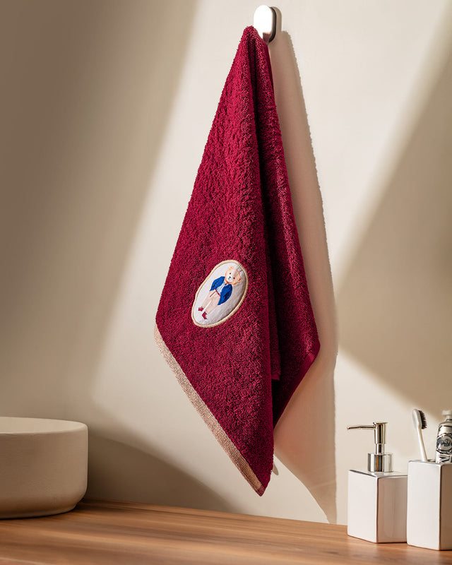 Ultra-Soft 100% Cotton Face Towel - Adorable Billie Bear Design