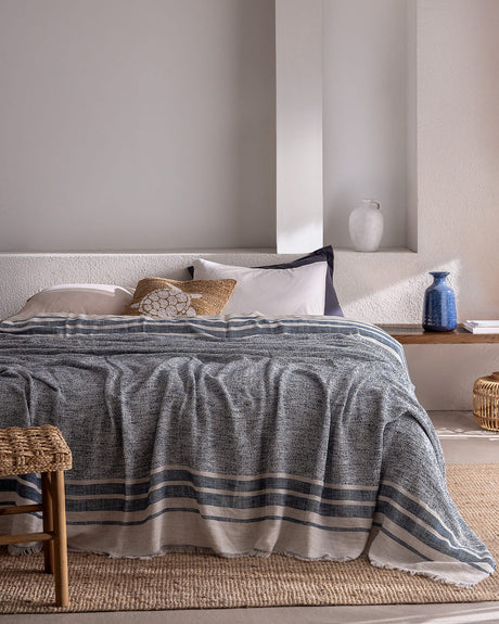 Castillones Double Cotton Quilted Bedspread - Navy Blue Ecru