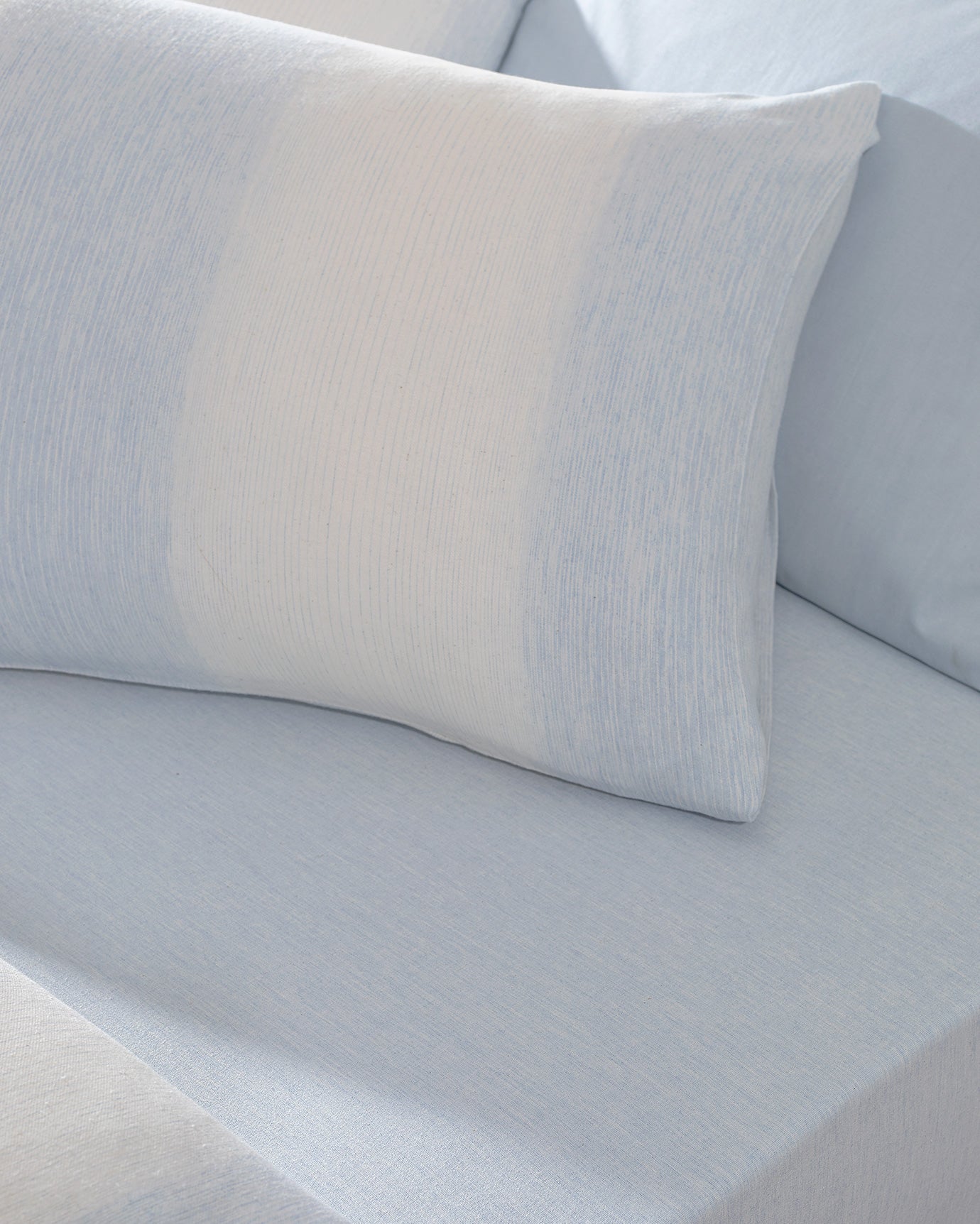 Berthe Double Dobby Weave Duvet Cover Bedding Set
