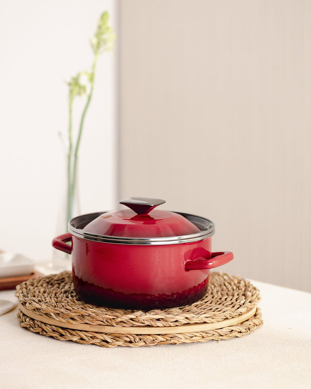 20 cm Red Deep Cooking Pot - Versatile Saucepan