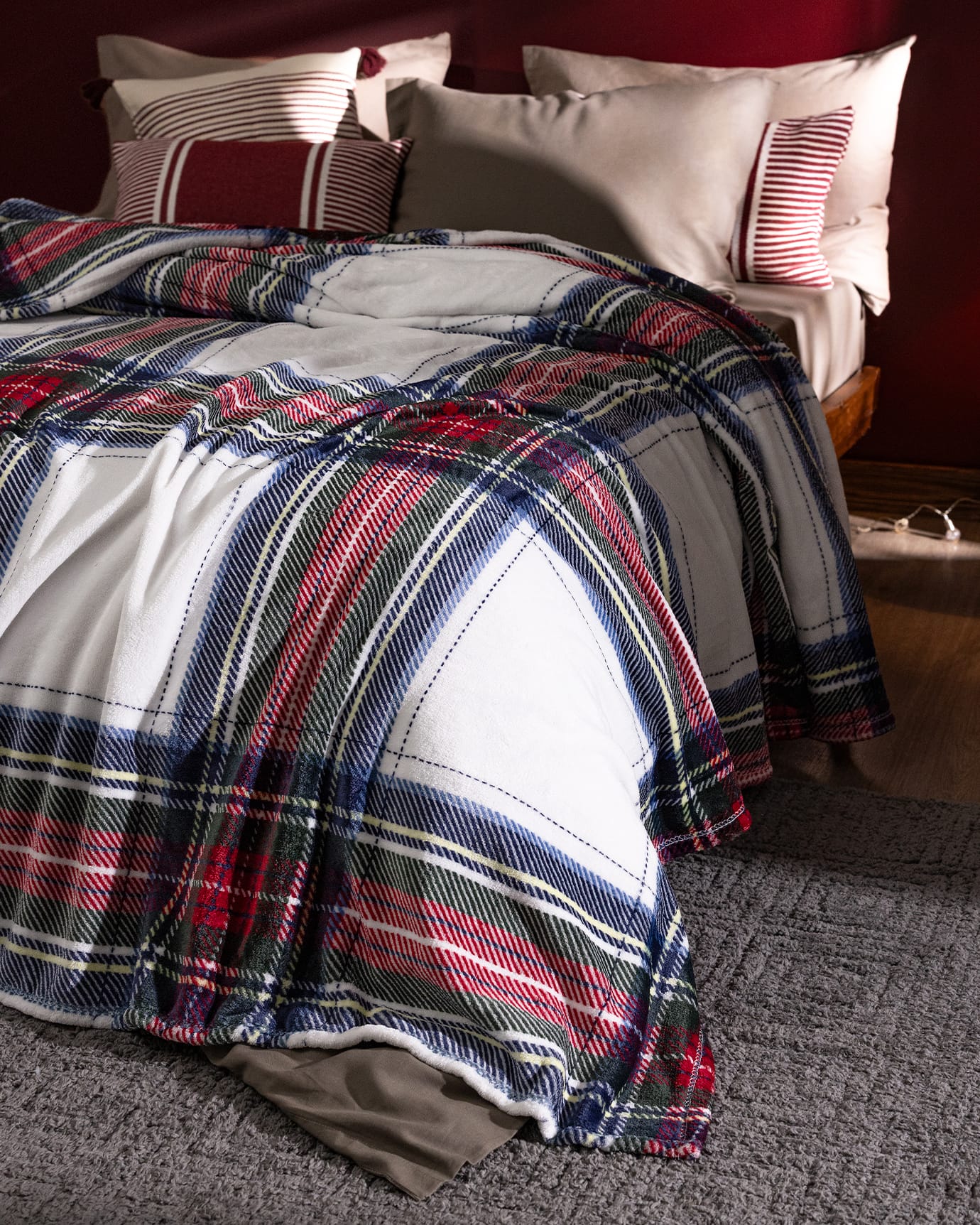 Polyester Double Welsoft Blanket - Cozy Printed Comfort