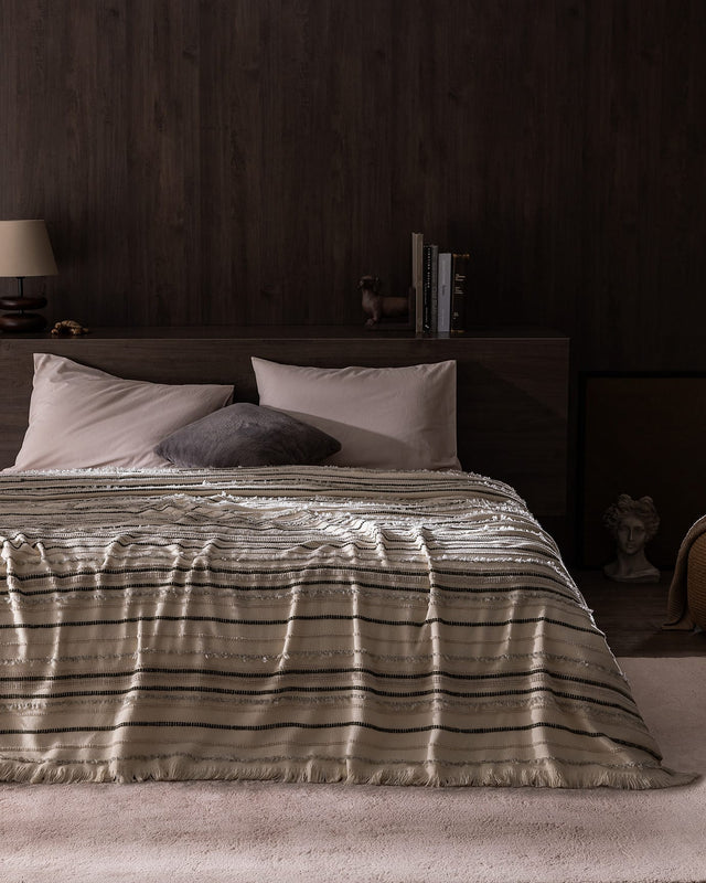 Cozy Acrylic-Polyester Double Bedspread - Ecru Earth Two-Tone Design