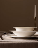 New Bone China 6-Person Dinnerware Set - Classic Elegance
