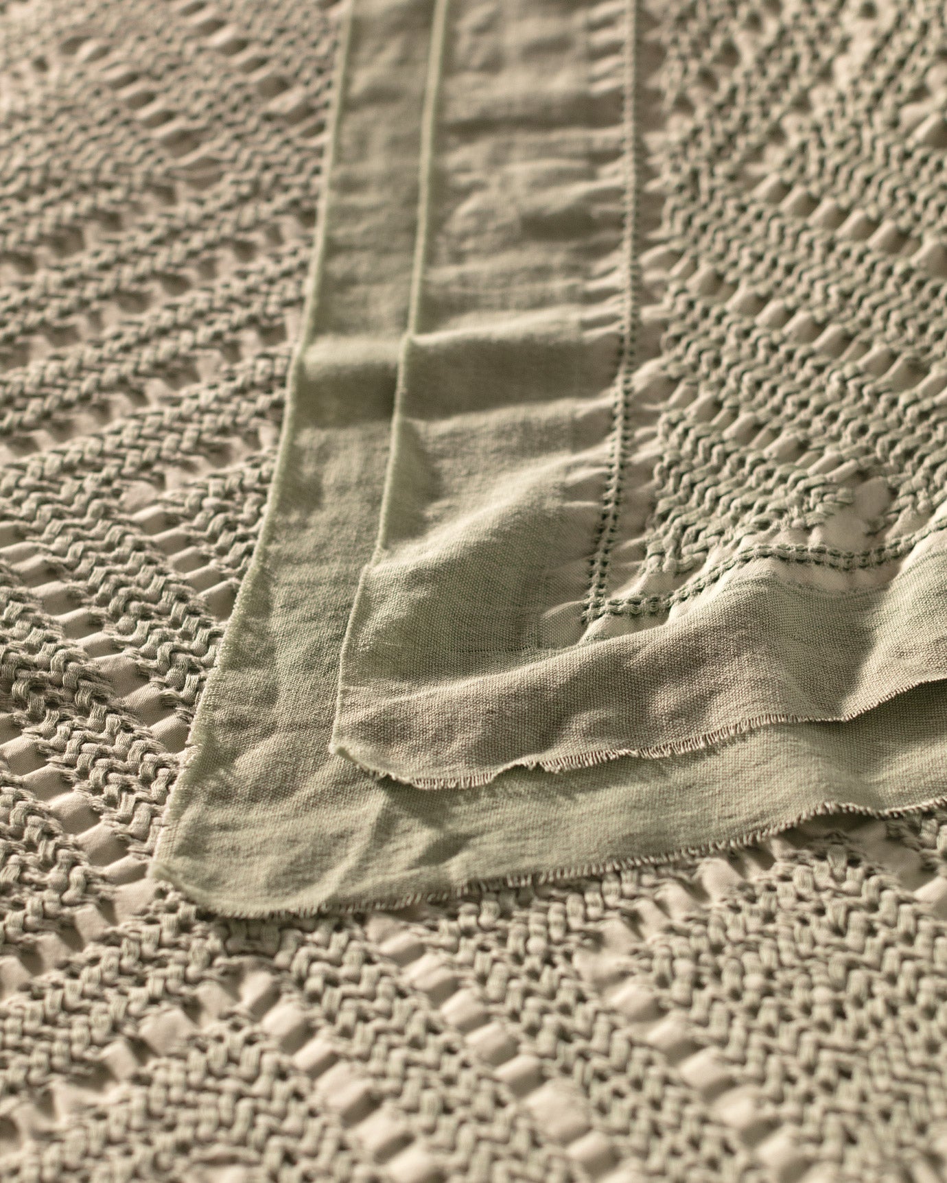 Eleta Twin 100% Cotton Quilted Bedspread