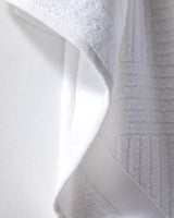 Premium 100% Cotton Bath Towel - Soft, Absorbent & Quick Drying