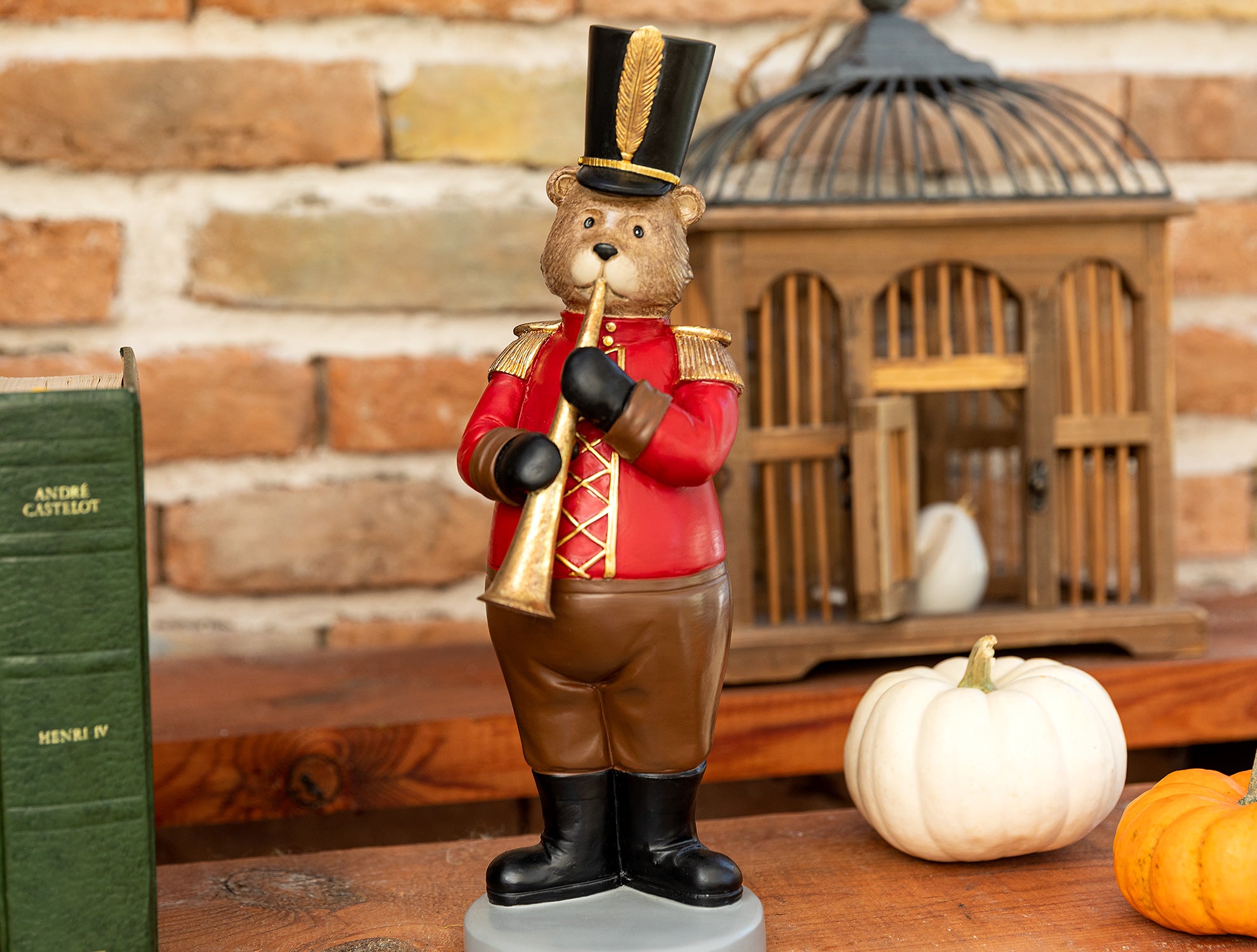 Polyester Decorative Figurine - Elegant Elanie Design