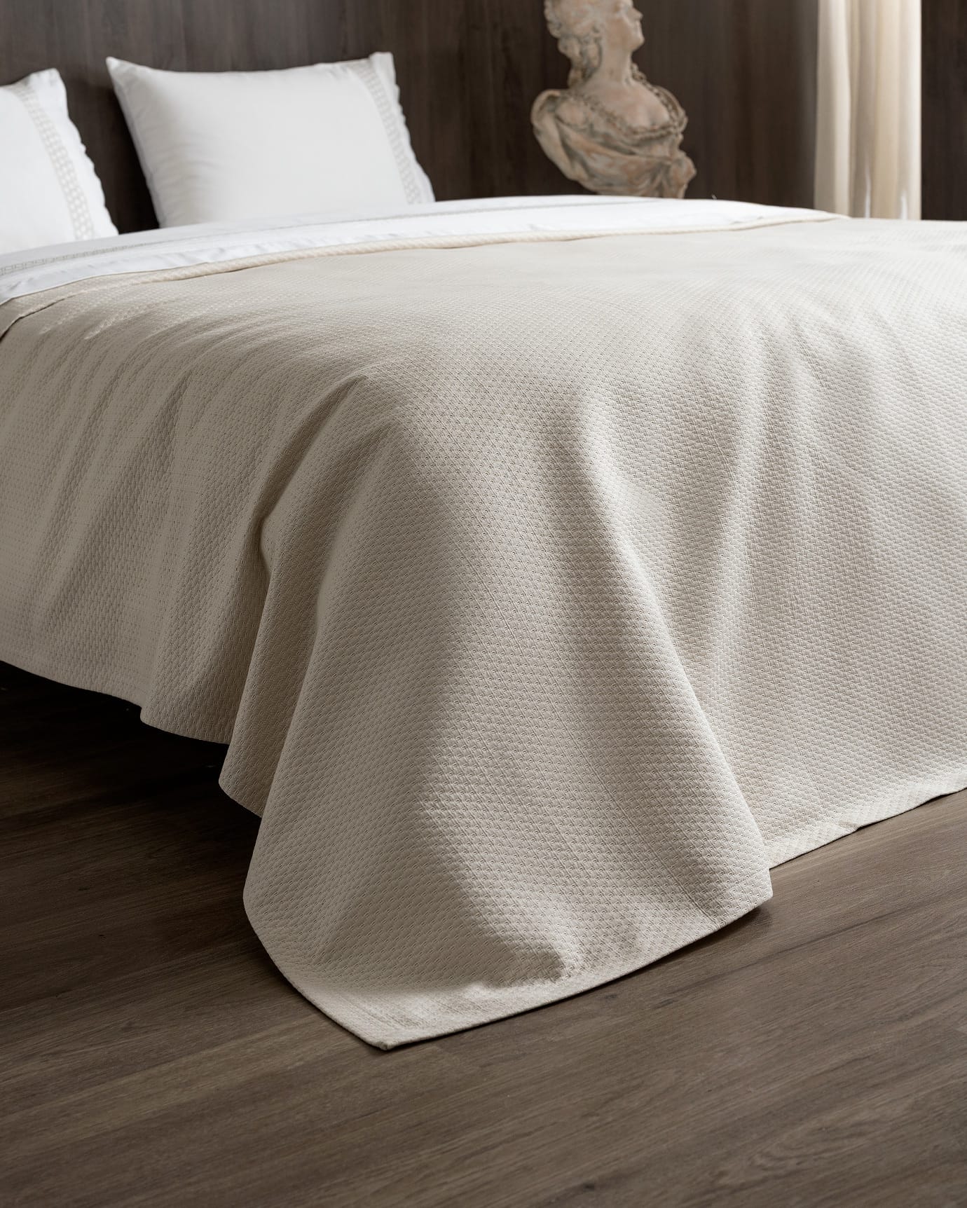 100% Cotton Double Pique Set - Elegant Embroidered Design