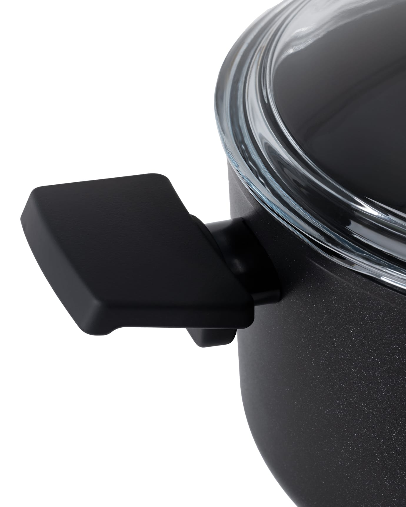 Titanium Professional Deep Saucepan, 18 cm, Black