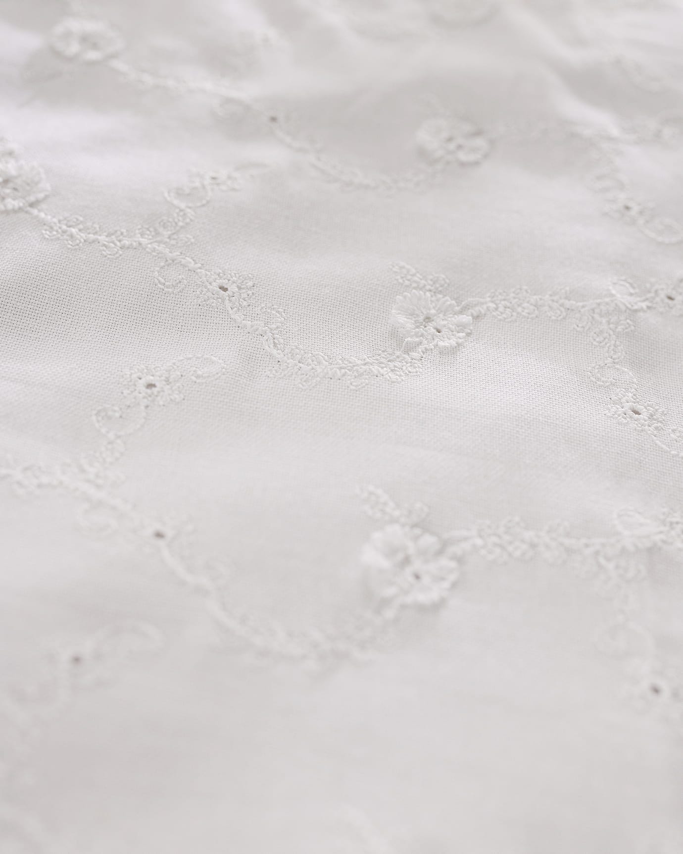100% Cotton Double Duvet Cover Set - Embroidered Saule Collection