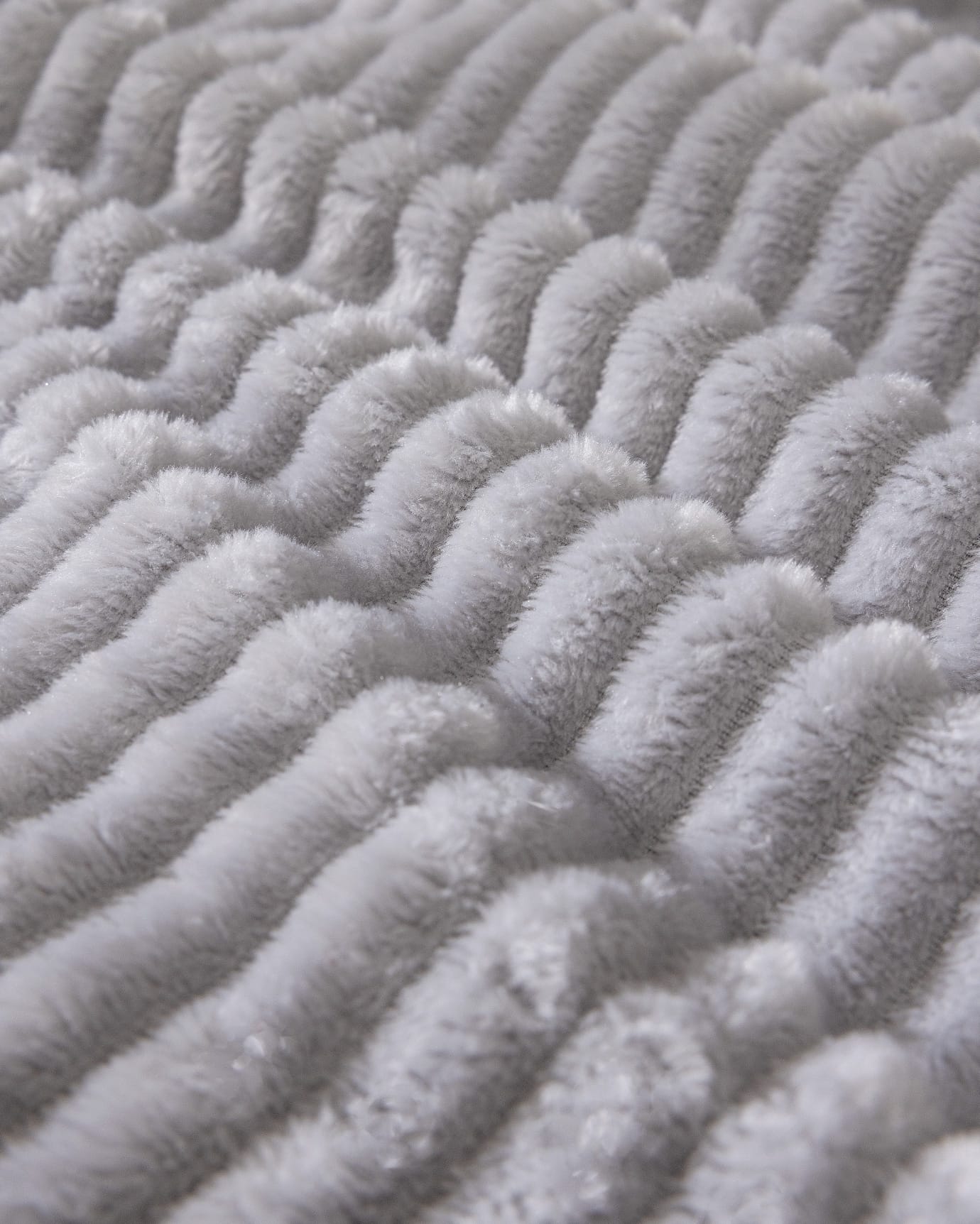 Plush Welsoft Single Polyester Blanket Grey