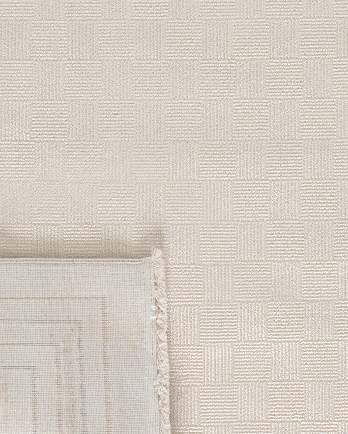 Soft Polyester Area Rug - Cream, Durable & Non-Slip