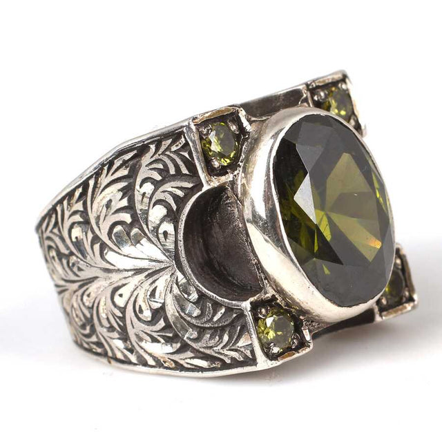 925 Sterling Silver Peridot Men's Ring - Hand-Engraved Oval Design