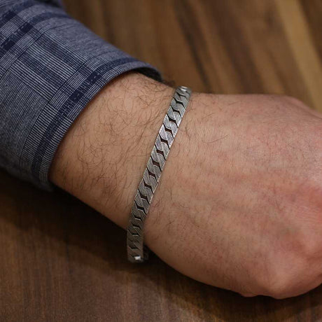 Sterling Silver Patterned Gourmet Chain Bracelet - Oxidized Finish